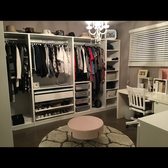 Meet your Posher, Raquel - Picture 1 of 1